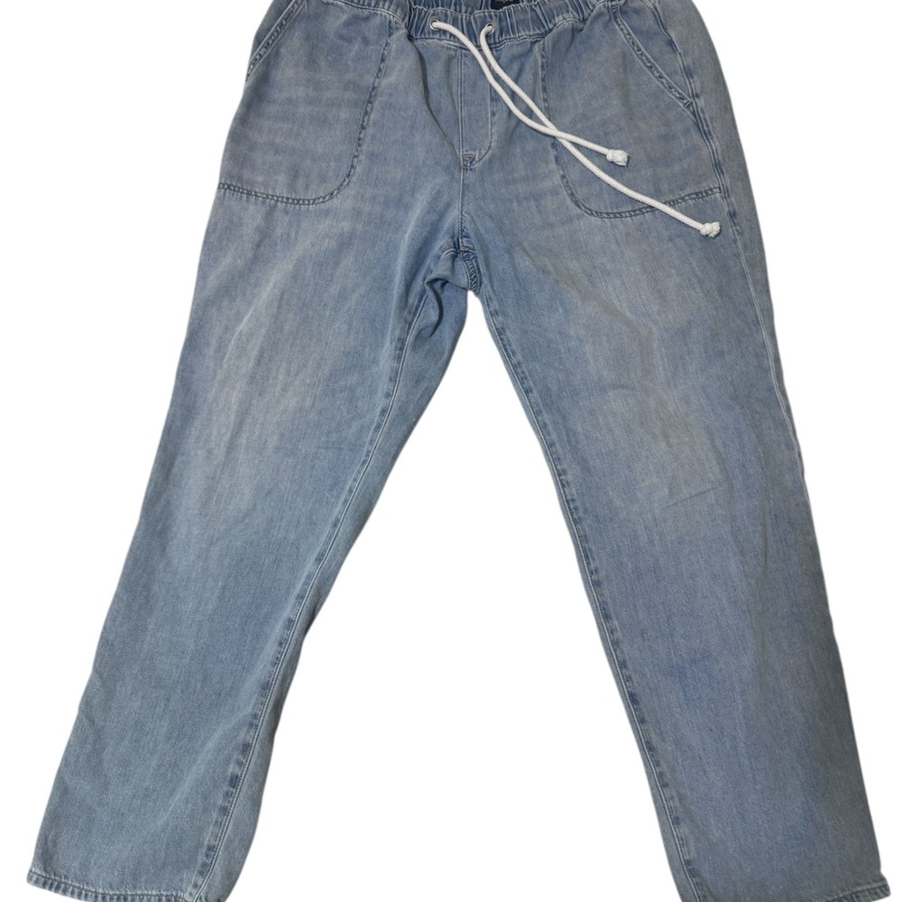 J. Crew Men's Relaxed Light Blue Jeans - Picture 2 of 8